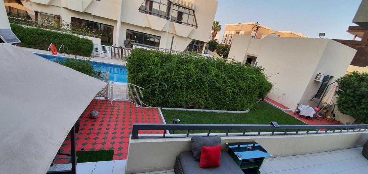 Jumeirah Beach Villa Dubai Bagian luar foto