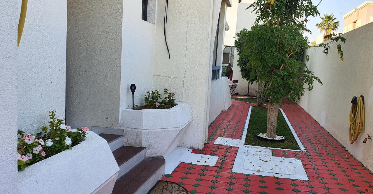 Jumeirah Beach Villa Dubai Bagian luar foto