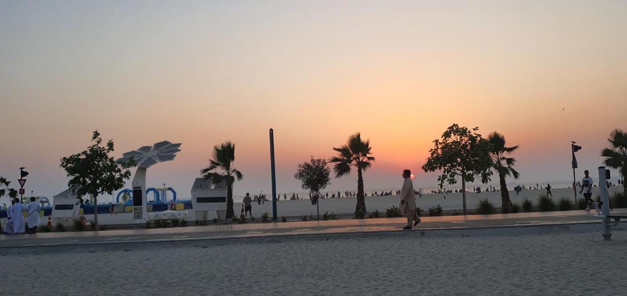 Jumeirah Beach Villa Dubai Bagian luar foto